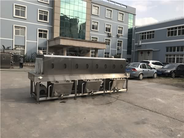 新型塑料箱清洗機價格 價格環速提供免費試機 帶設備回工廠 新型塑料箱清洗機價格 價格環速提供免費試機 帶設備回工廠